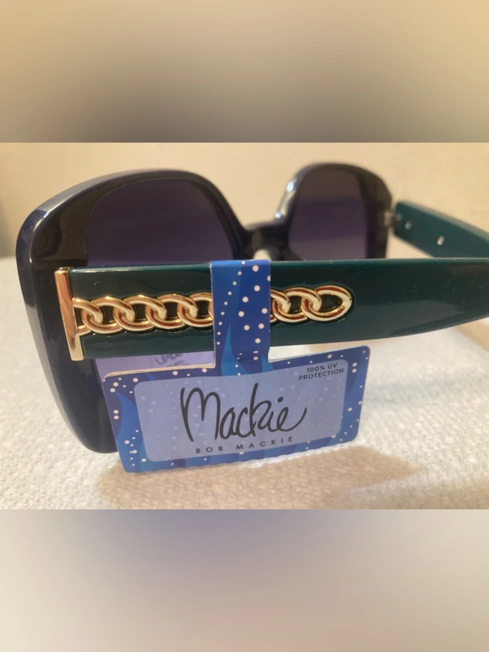 NWT Bob Mackie Navy and Green Square Sunglasses